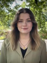 Headshot of Heather Christensen